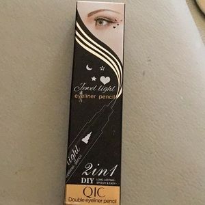 QIC a double eyeliner pencil - 2 in 1 - JEWEL LIGHT - brand new & sealed